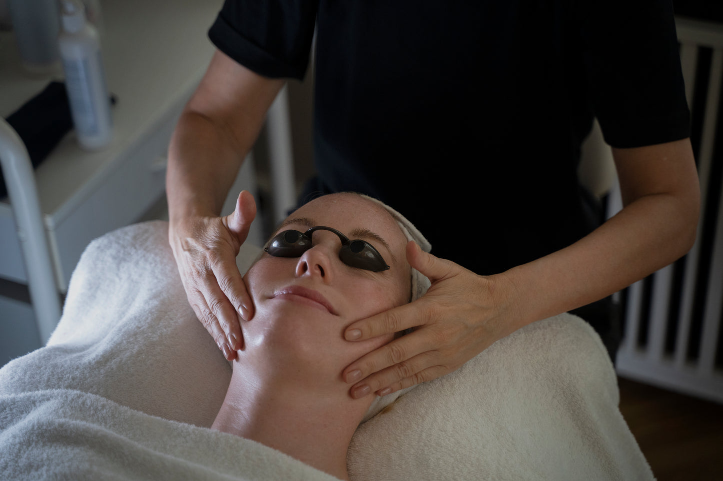 SPECIALTILBUD: BLACK MONTH FACIAL